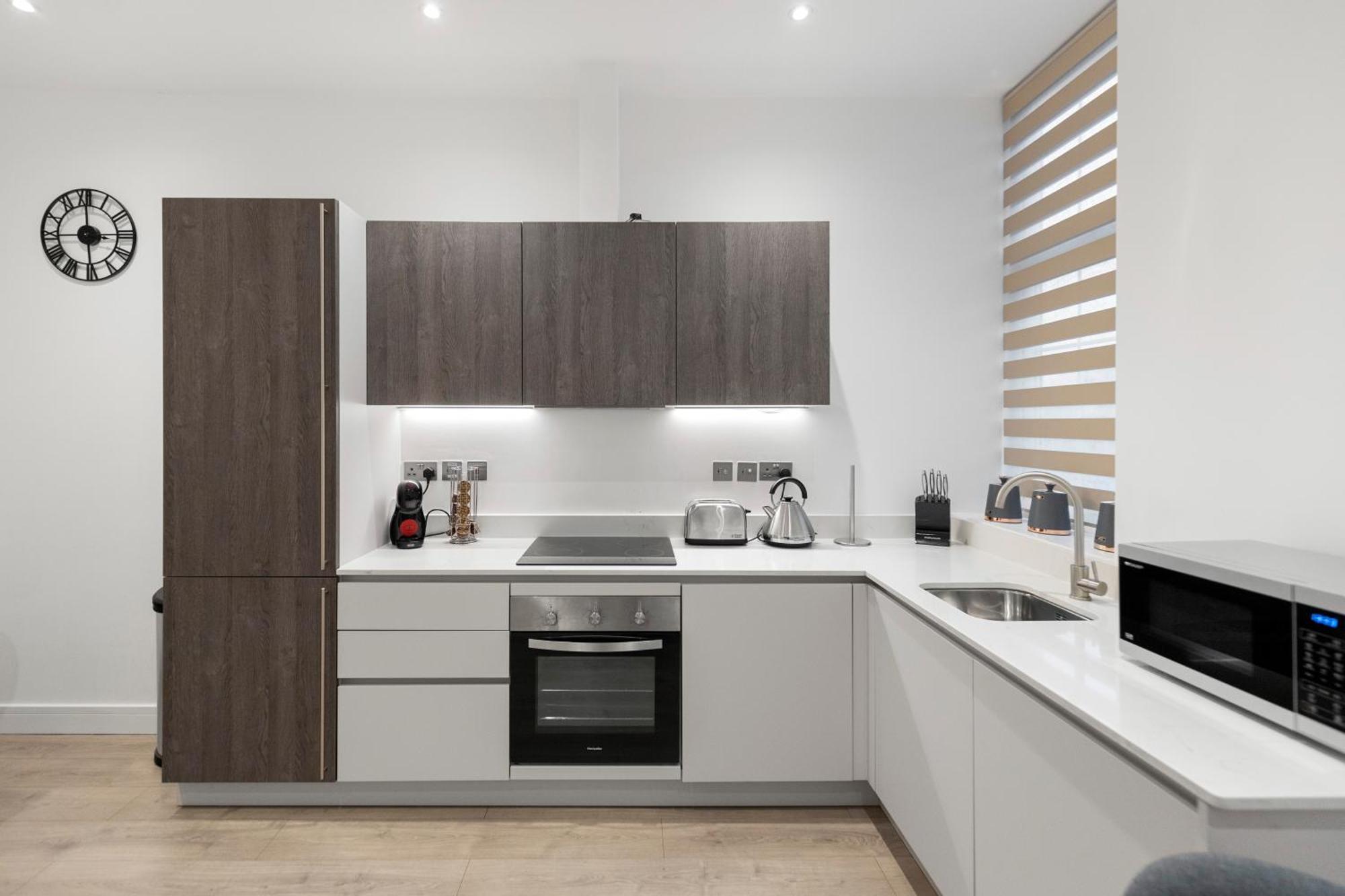 Welcoming And Spacious Apartment- Excellent Location Londres Extérieur photo